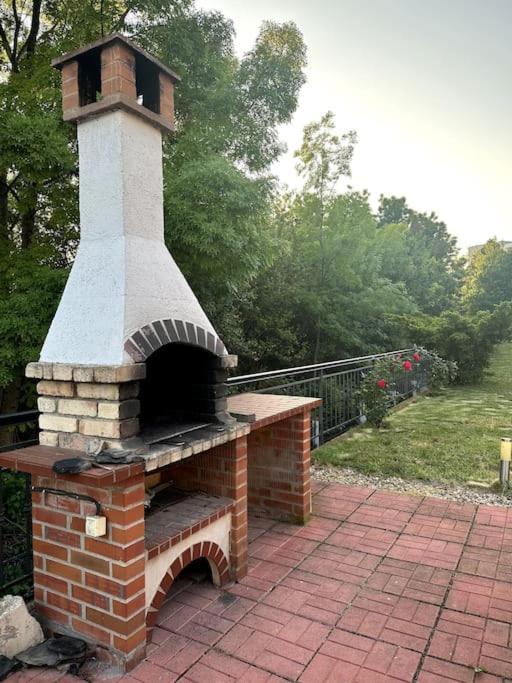 Spacious Fully Furnished Studio In Kavarna Apart Hotel 외부 사진